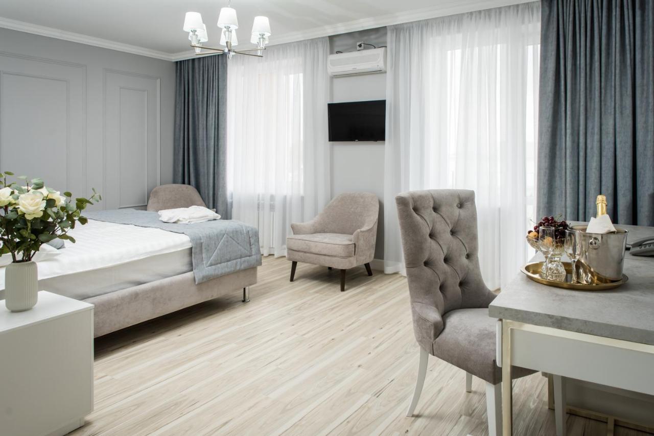 Rakhat Hotel Oral Exteriör bild